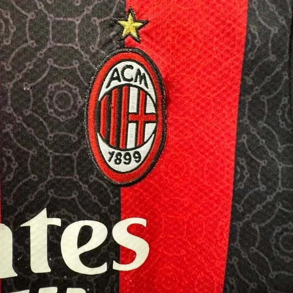 AC Milan Puma Home 2018/2019  Mario Mandzukic Soccer Football - Picture 5 of 10